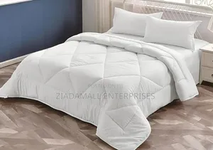 Quality White Striped Duvet Set