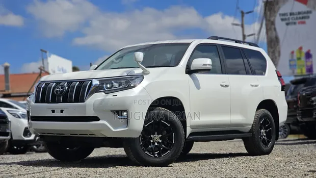Toyota Land Cruiser Prado 2.8 2021 White - 1