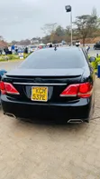 Toyota Crown 2011 Nyeusi - 5