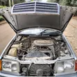Mercedes-Benz 200E 1990 Fedha - 4