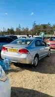 Honda Civic 2010 Silver - 2