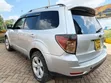 Subaru Forester 2010 Nyeusi - 5