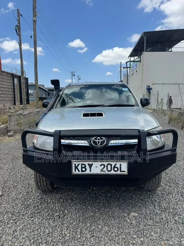 Toyota Hilux 2.5 D-4D Double Cab 2008 - 1