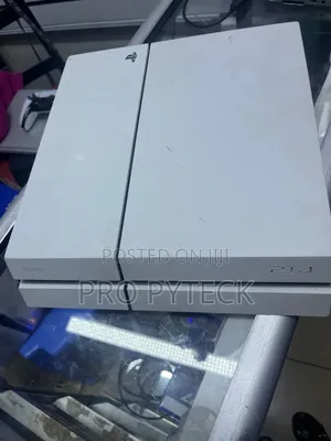 PS4 Standard 500GB with 7 Games
