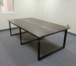 Meza ya Bodi ya Kawaida