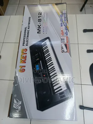 Kinanda cha Mk Professional MK-812 61 Keys