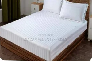 Set ya Vitanda vya Pamba Nyeupe Zenye Milia