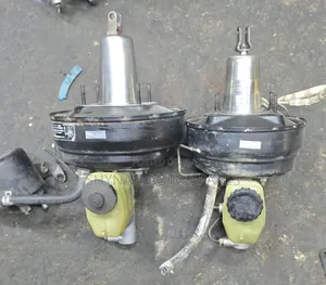 Toyota Surf Brake Booster na Master Cylinder Set