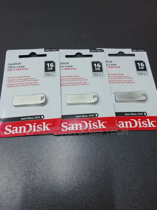 SanDisk Ultra Luxe 16GB Flash Drive - 1
