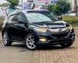 Honda Vezel 1.5 Hybrid 2WD 2019 Nyeusi - 2