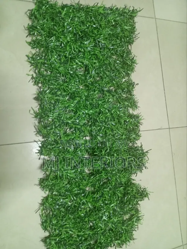 Artificial Grass Wire Fence 1m x 10m | Green Fence Cover - 1