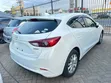 Mazda Axela 2018 Nyeupe - 2