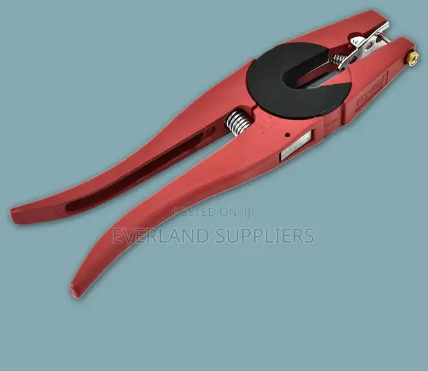 Strong Ear Tag Pliers - Brand New - 1