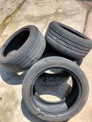 Matairi ya Falken kwa Audi Q7 (Yaliyotumika)