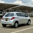 Toyota Vitz 2015 Nyeupe - 3