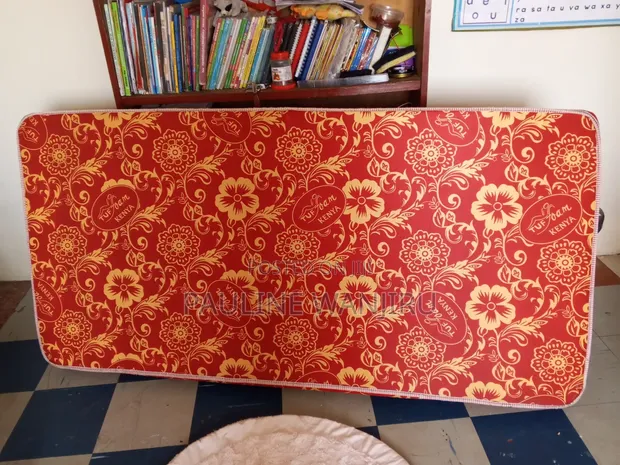Matress ya 3x6 Iliyotumika - 1