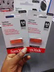 SanDisk Ultra Luxe 64GB Flash Drive - 2