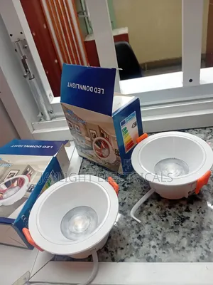 3 Color 7W Recessed Downlight