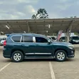 Toyota Land Cruiser Prado 2012 Nyeusi - 5