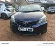 Toyota Vitz 2013 Nyeusi - 3