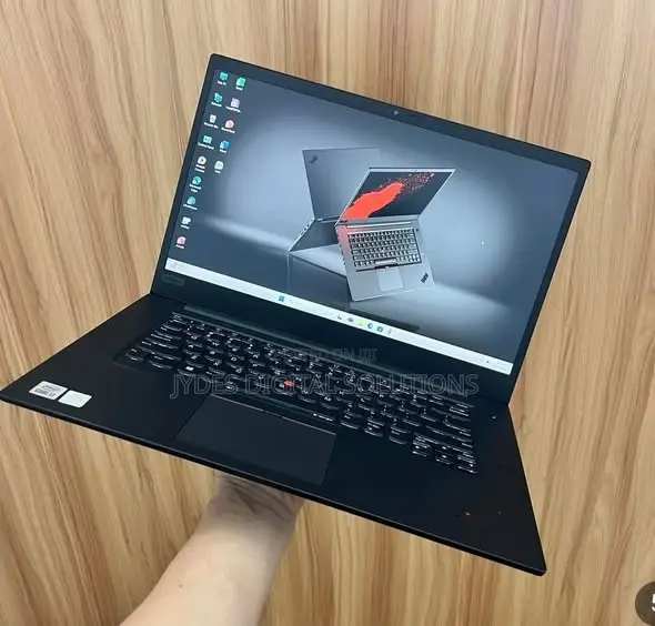 Lenovo ThinkPad P15s Gen 1 Mobile Workstation - 1