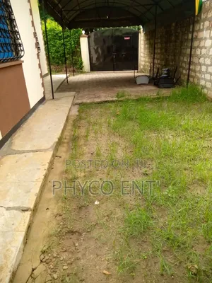 Bungalow ya Chumba 1 kwa Uuzaji Vescon Estate, Bamburi