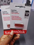 SanDisk Ultra Luxe 128GB USB 3.0 Flash Drive - 2