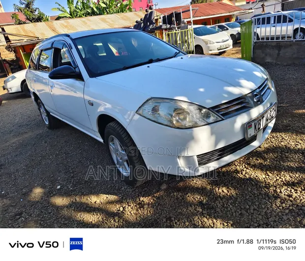 Nissan Wingroad 2006 White - 1