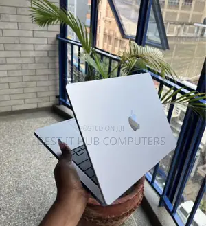 Apple MacBook Pro 2021 M1 16GB RAM 512GB SSD 14"