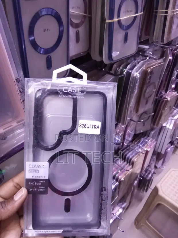 New Magnetic Case with Black Edges for Samsung Galaxy S26 Ultra - 1