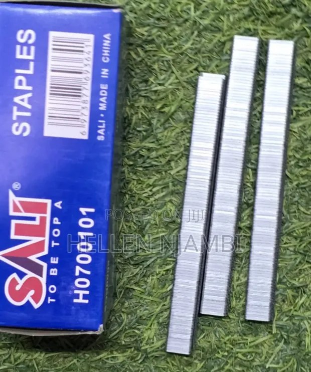 Staples Compatible with 8016B - 1