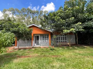 Bungalow ya Vyumba 3 kwa Ajili ya Kukodisha Karen C
