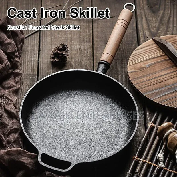 Cast Iron Skillet with Bamboo Lid - 1
