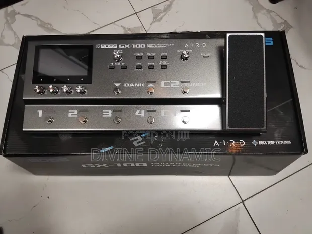 Boss GX-100 Guitar Effects Processor - 1