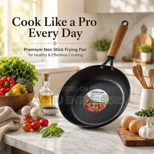 Heavy-Duty Cast Iron Frying Pan with Bamboo Lid (29cm)