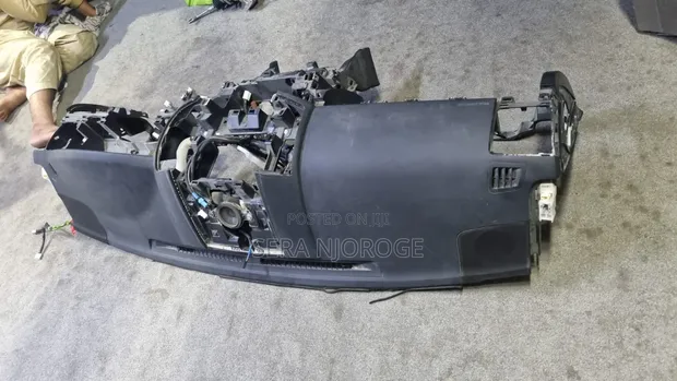 Toyota Land Cruiser Prado Dashboard - 1