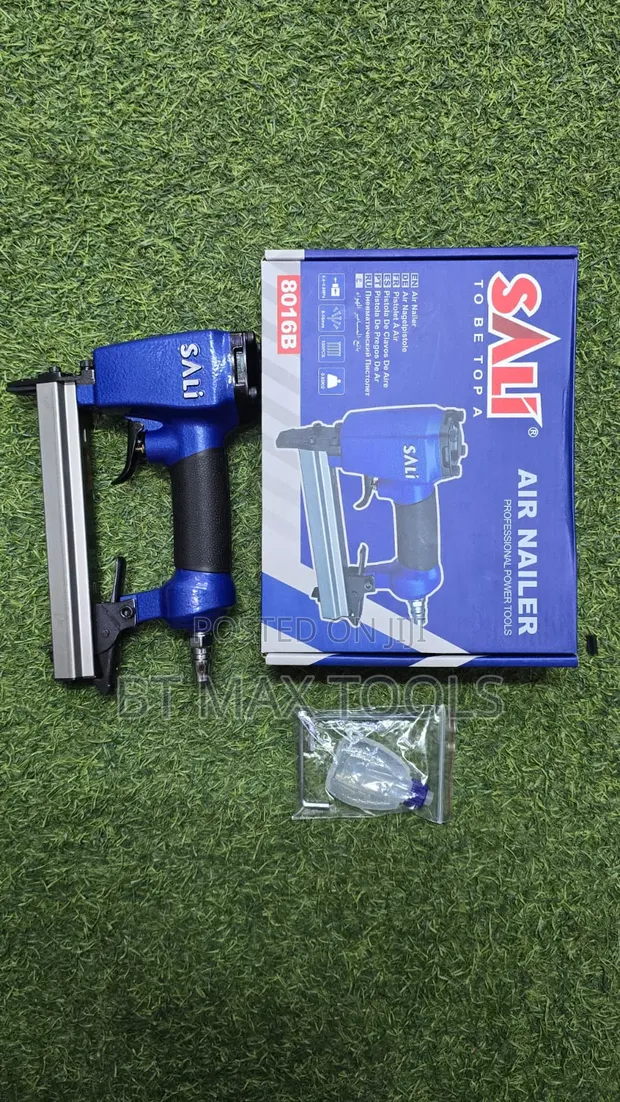 8016 Staple Gun - Brand New - 1