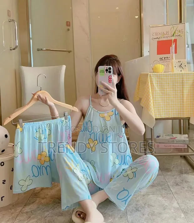Floral Ladies Pajama Set - Free Size - 1