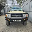 Toyota Land Cruiser 79 Series 2015 Beige - 3
