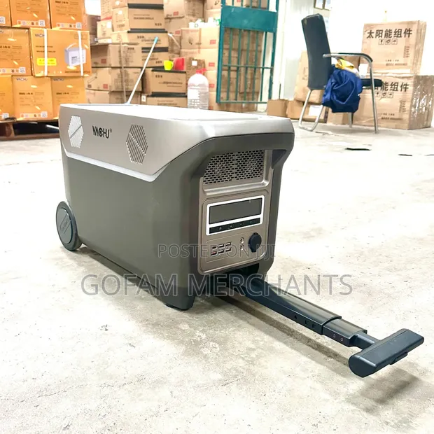 Brand New 3kW Portable Power Station with 3kW Hybrid Solar Inverter - 1