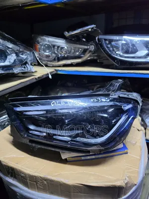 Mercedes-Benz GLE 450 Headlights (2020-2023)