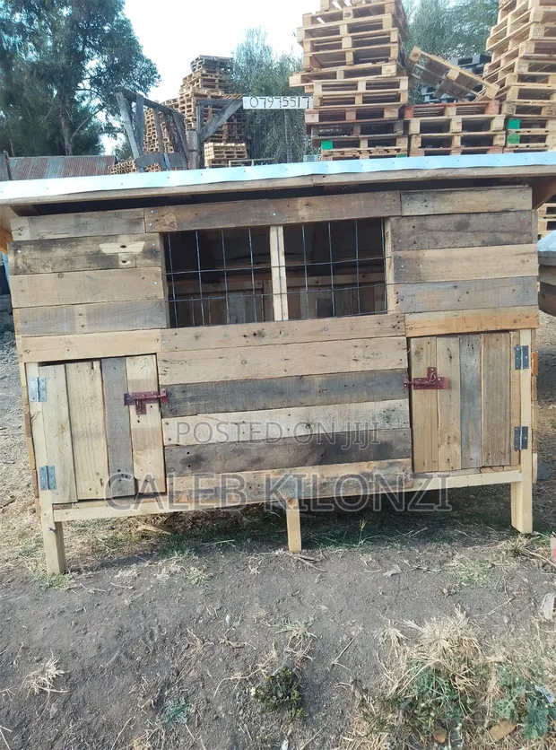 Large Wooden Dog Kennel House - 2 Doors - 1