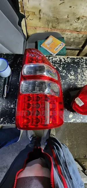 Toyota Noah 2010/2012 Tail Lights (Used)