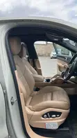 2020 Porsche Cayenne Base AWD Beige - 3