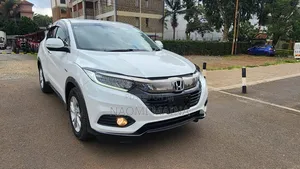 Honda Vezel 1.5 2WD Hybrid 2018 White