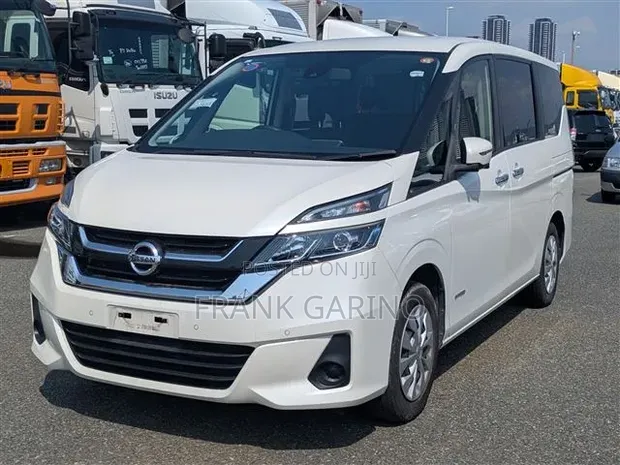 Nissan Serena 2019 White - 1
