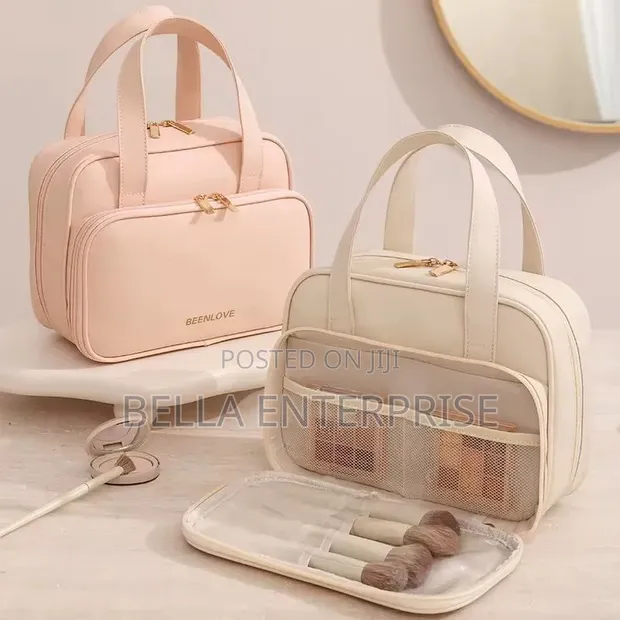 Large Capacity PU Cosmetic Travel Bag - 1