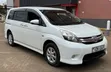 Toyota Isis 2014 White - 5