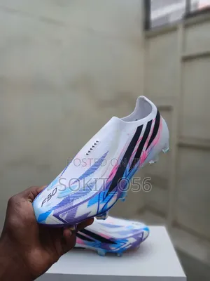 Adidas F50 Hyperfast Elite Laceless Football Boots