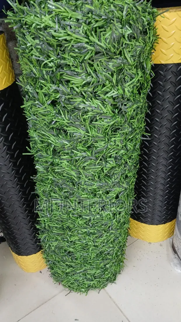 Artificial Grass Wire Fence - 1